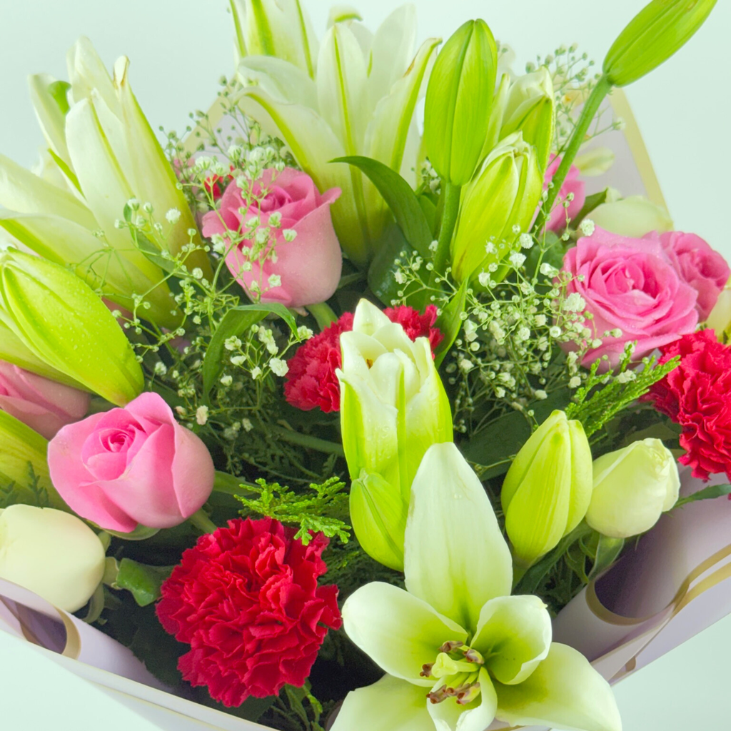 Graceful Harmony Mixed Bloom